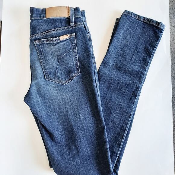 Joe's Medium Wash Distressed Jeans Size 27 - Picture 1 of 12